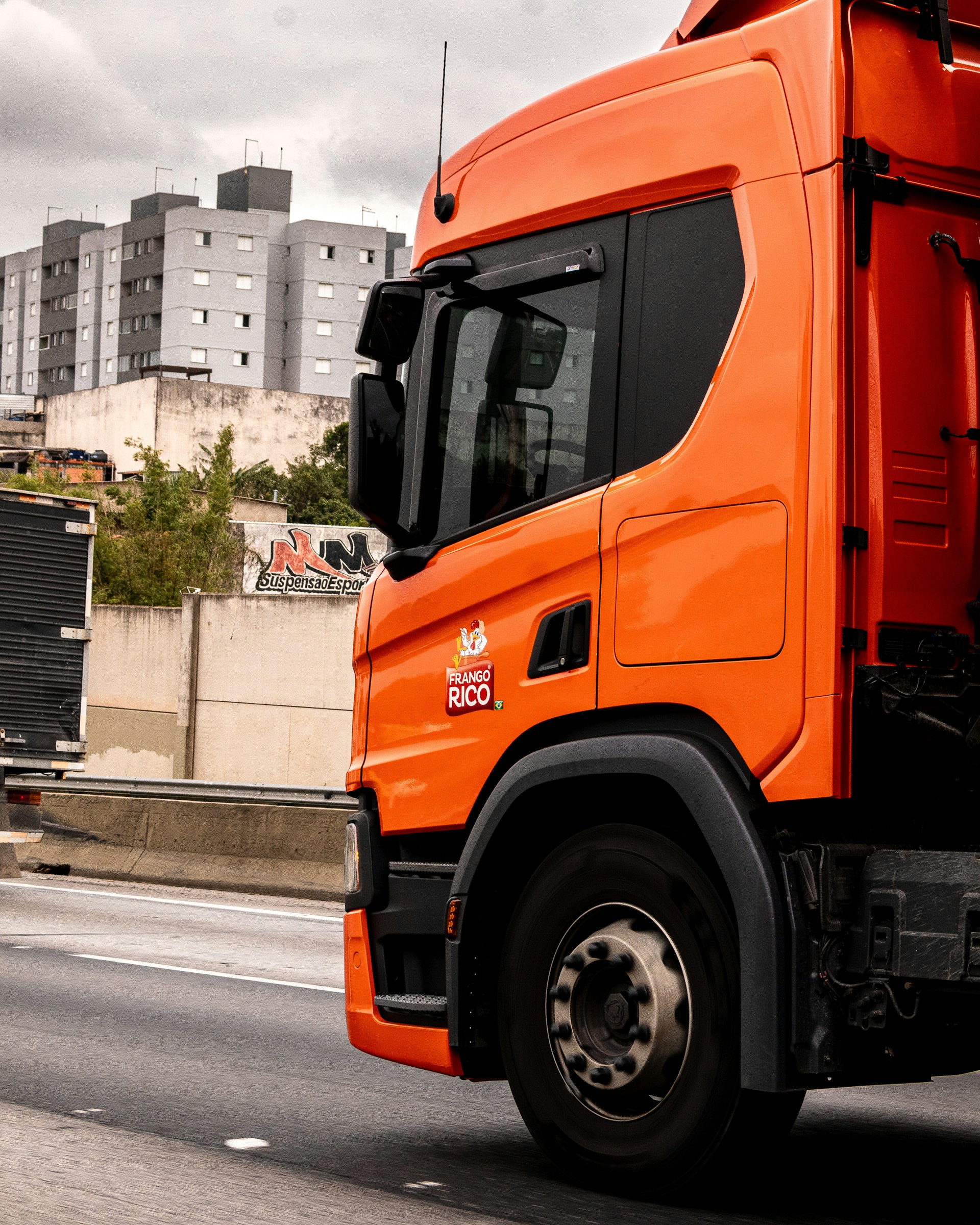 juan-pablo-DtAGm6BDTqo-unsplash